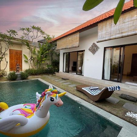 Villa Sinergi 2Br Tranquil Villa In Seminyak Esterno foto
