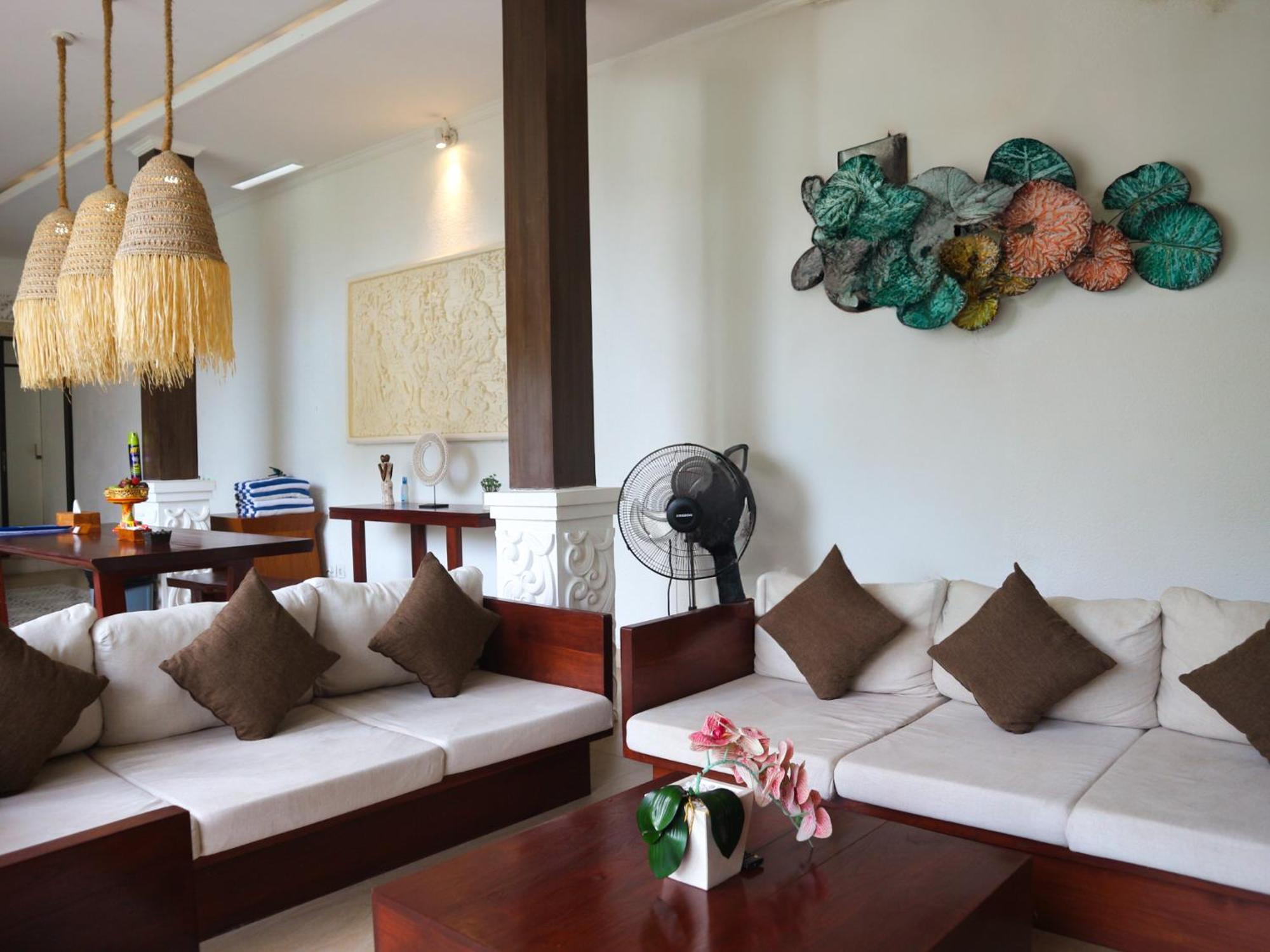 Villa Sinergi 2Br Tranquil Villa In Seminyak Esterno foto